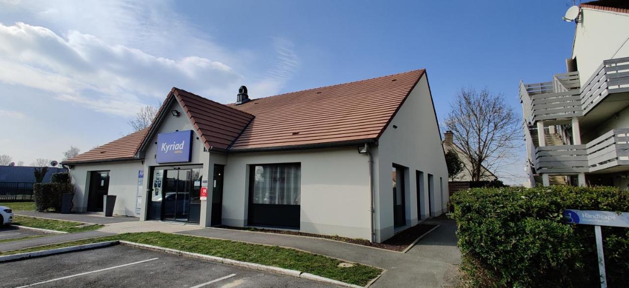 Kyriad Fontenay - Trésigny Exterior foto
